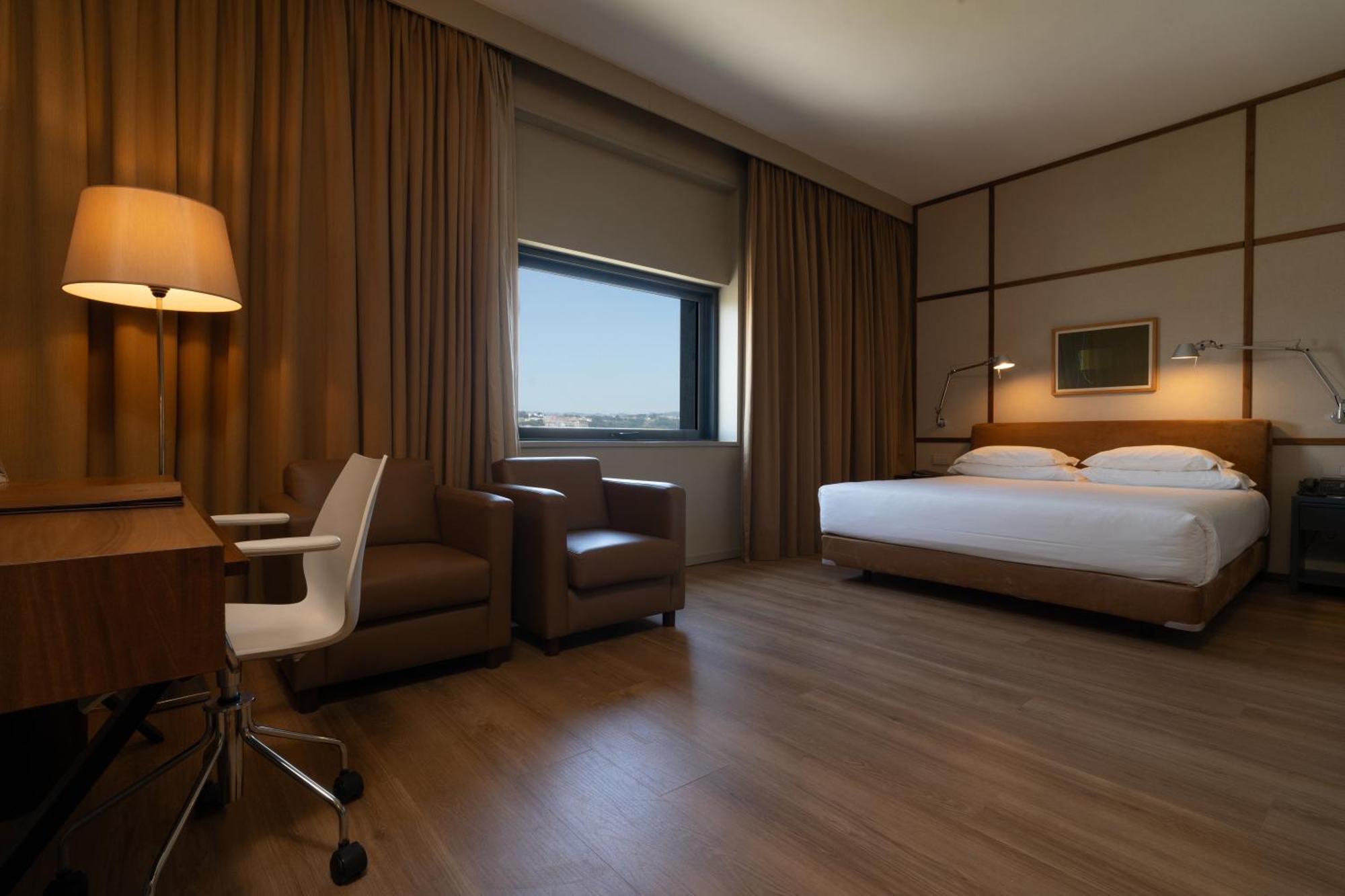 Hotel De Guimaraes Business & Spa Exteriér fotografie